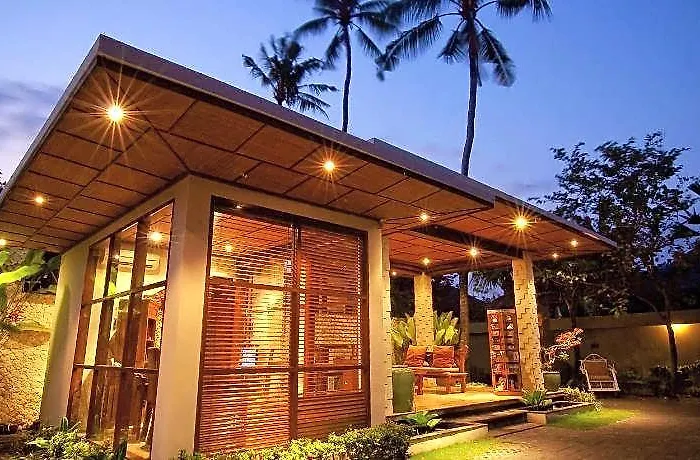Hotel Ellora 4*