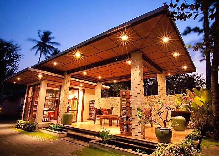 Ellora 4*